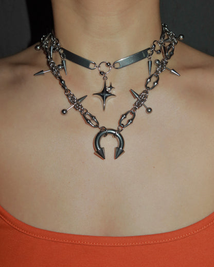 Lee Star Rivet Silver Choker Necklace