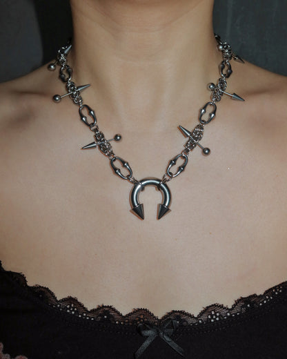 Sloane Pierced Rivet Horseshoe Silver Necklace
