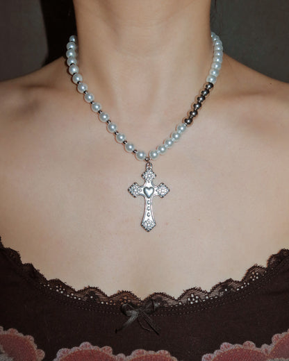 Raven Pearl Beaded Cross Silver Pendant Necklace