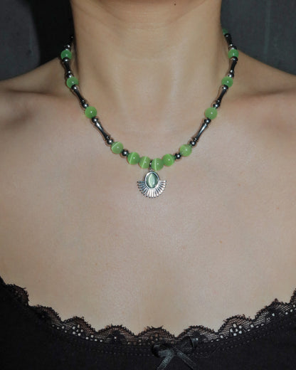 Soleil Green Cat Eye Sun Silver Necklace