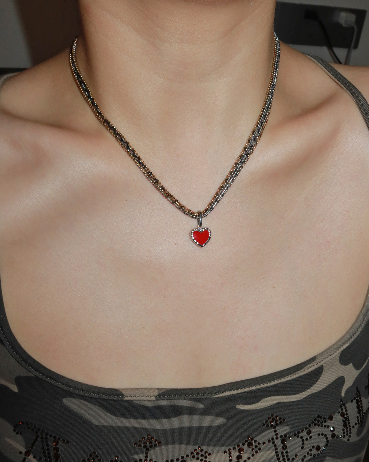 Viola Vintage Two-Tone Woven Heart Pendant Choker