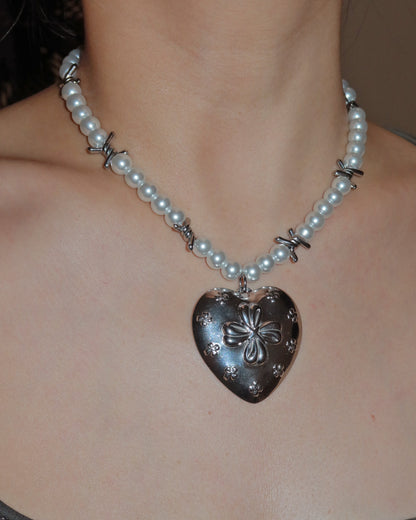Lia Pearl Bloom Heart Silver Necklace