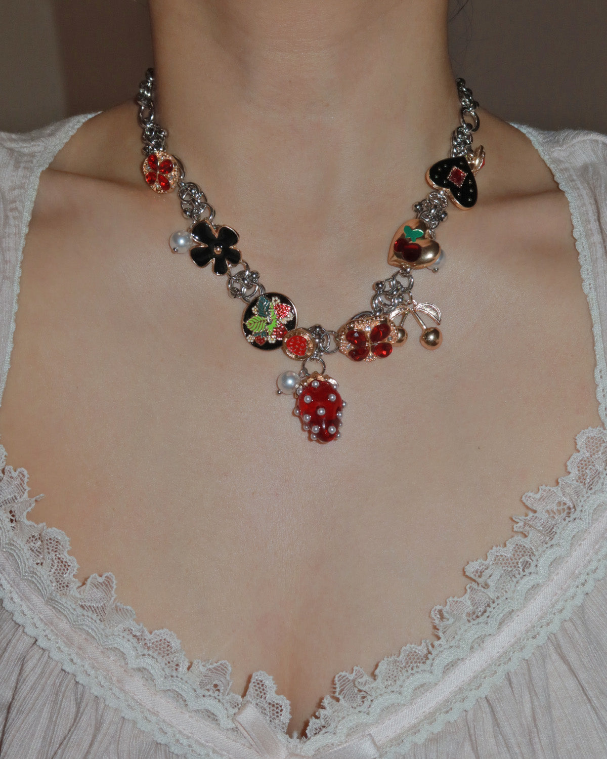 Fraise Strawberry Chunky Silver Chain Chocker Necklace