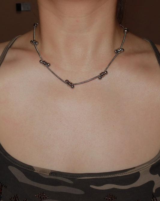 Serein Silver Beaded Ring Snake Chain Necklace