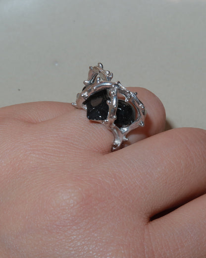 Maleah Gothic Black Heart Silver Ring