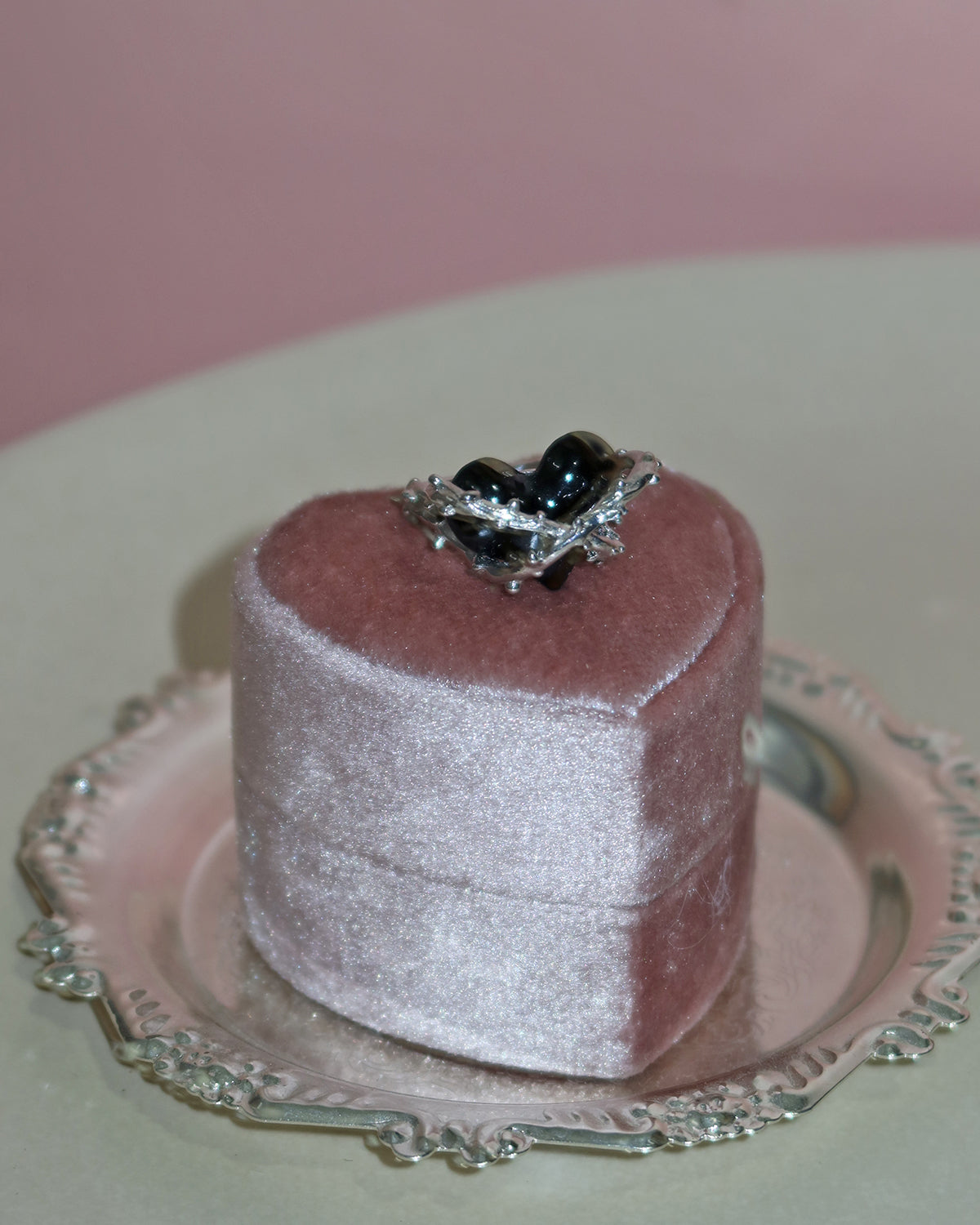 Maleah Gothic Black Heart Silver Ring