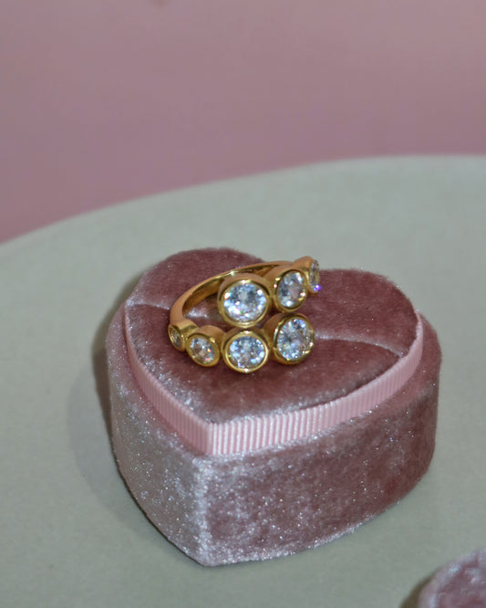 Selena Starlight Zircon Golden Ring