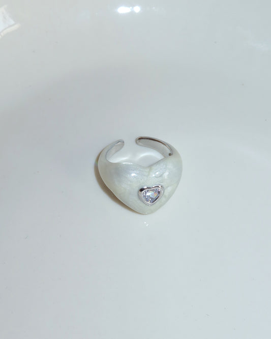 Kate Heart Ring